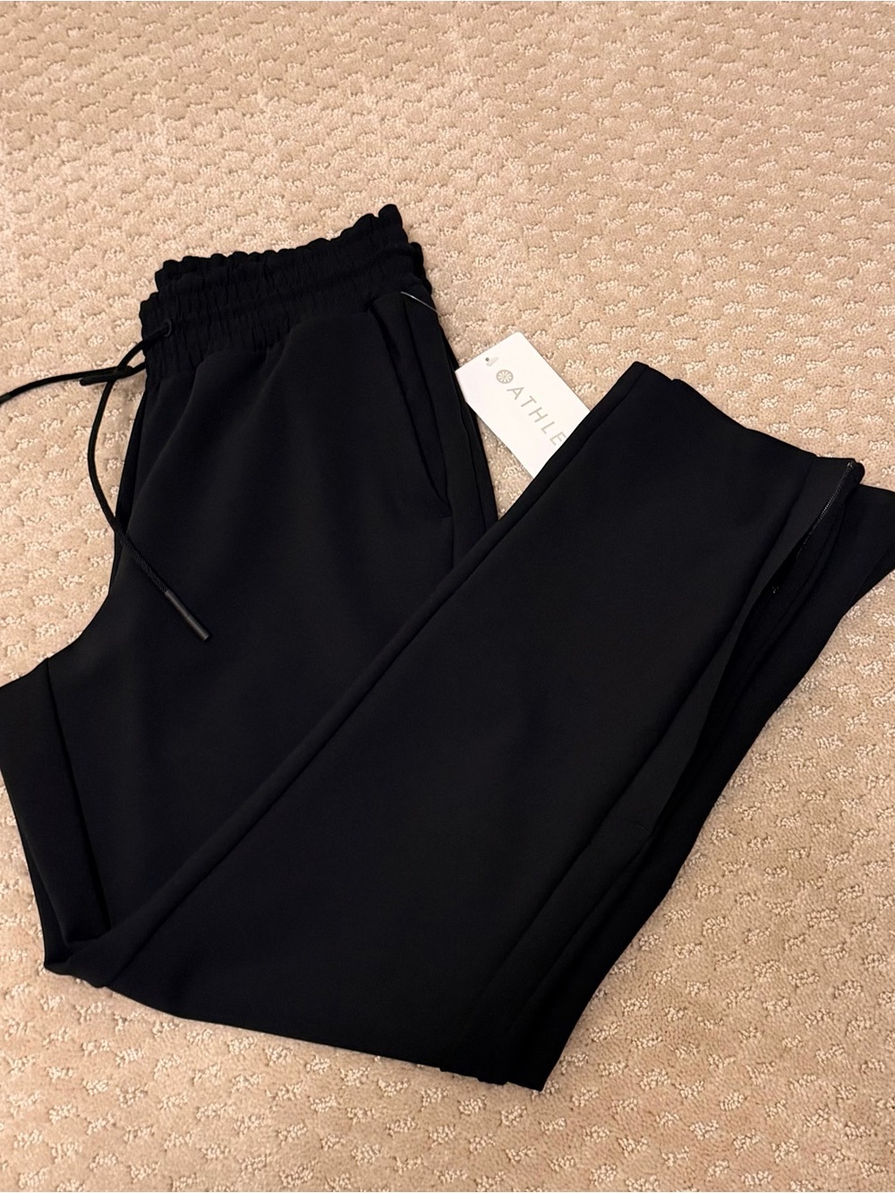 NWT Athleta straight leg pants
